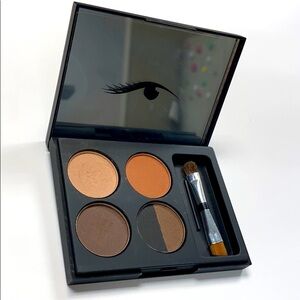 Amazing Cosmetics Suede Collection Nutmeg Shadow